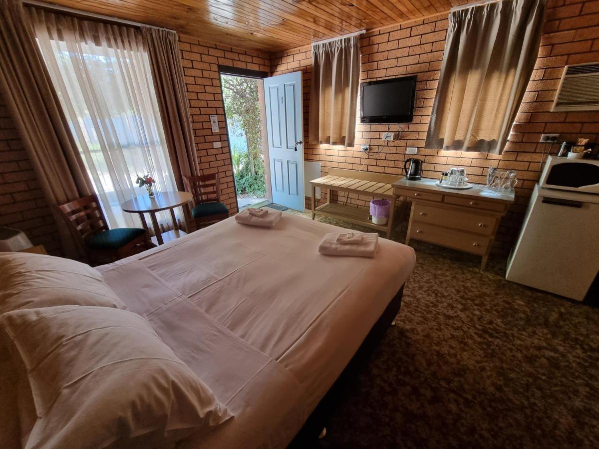 La Cochon Rose Motel Saint Arnaud Eksteriør bilde