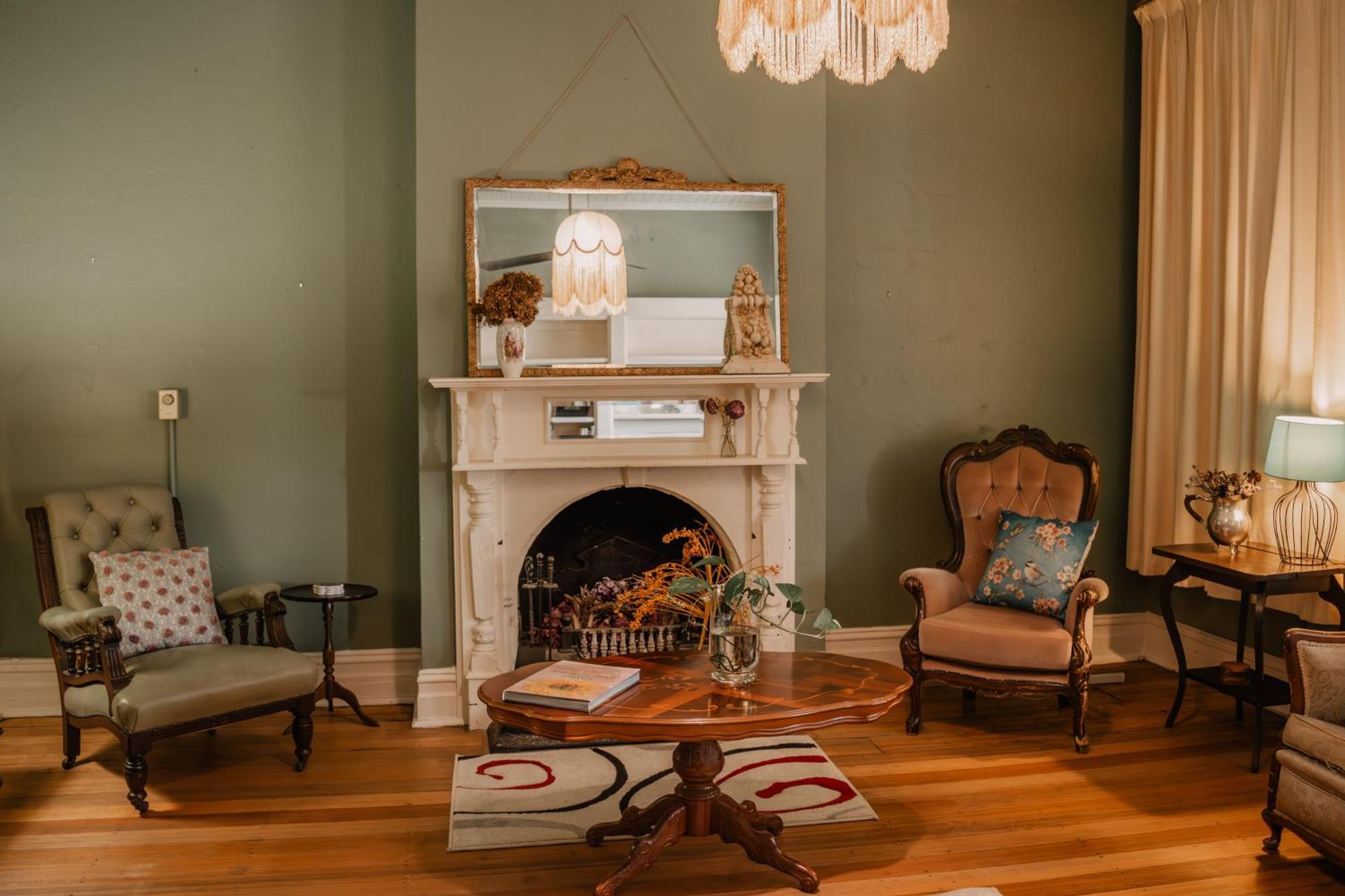 La Cochon Rose Motel Saint Arnaud Eksteriør bilde